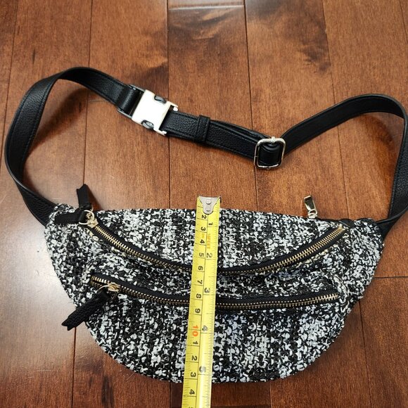 Banana Republic tweed and leather fanny pack belt bag - Picture 4 of 9